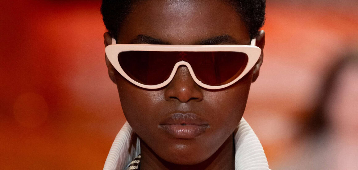 LOUIS VUITTON LV スプリット キャットアイ サングラス Louis Vuitton unveils LV Split Cat-Eye frames from the SS24 Runway
